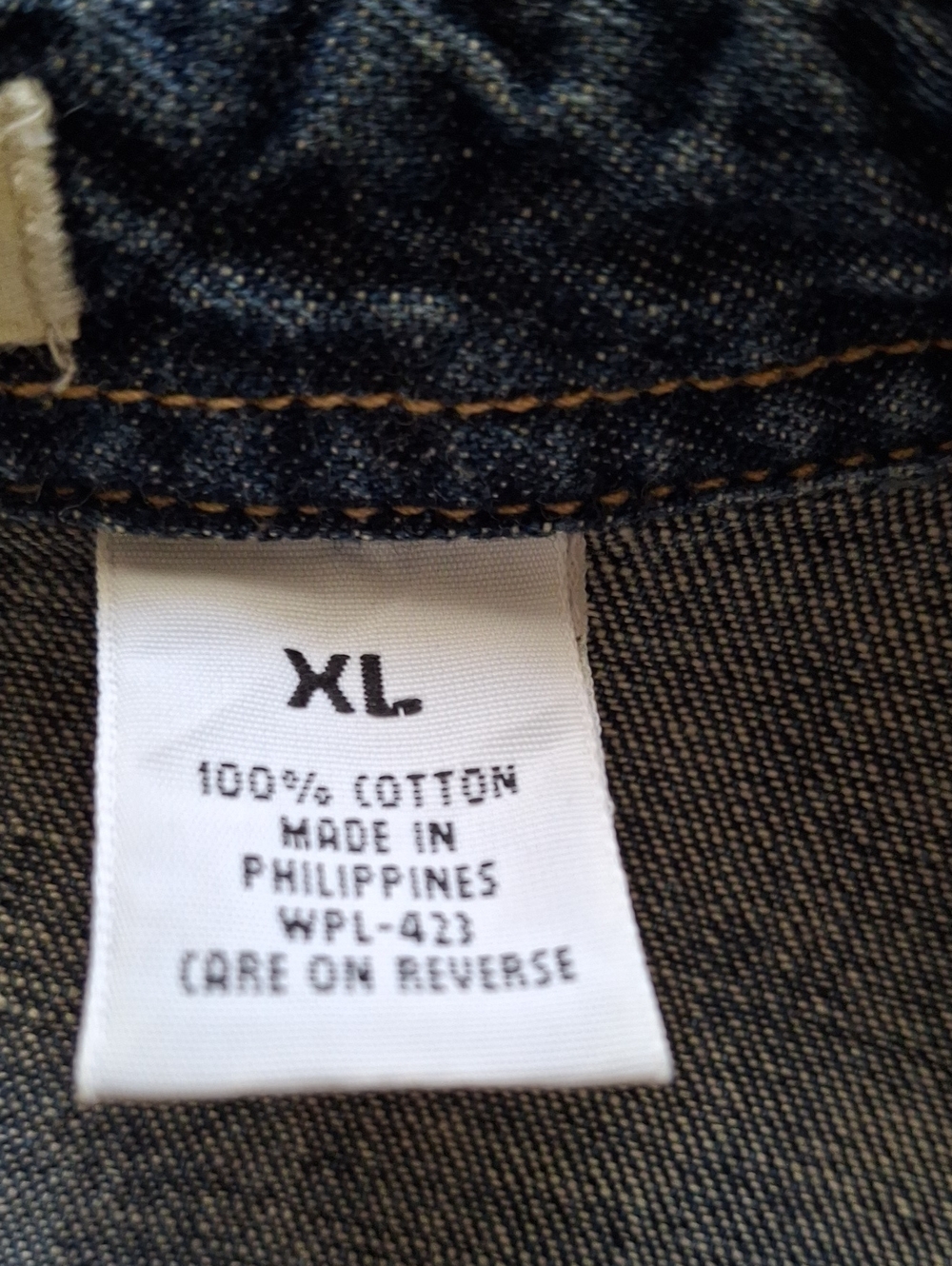 Levi's Denim Western Button Down Shirt - Picture 6 of 7